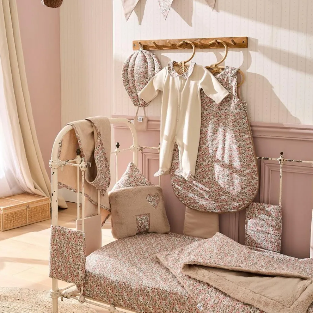 BB & Co Range pyjama et doudous à accrocher Afternoon Tea