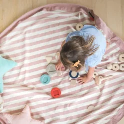 Play&Go Sac à jouets 2 en 1 Noomad Original Stripes Pink