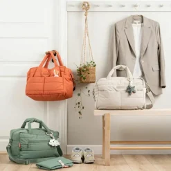 Done by Deer Sac à langer matelassé sable