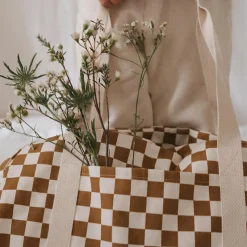 Rose in April Sac à langer Raphaël damier caramel