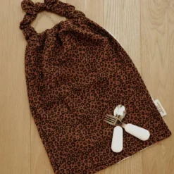 Atelier Wagram Serviette de cantine Gaze Léopard Marron