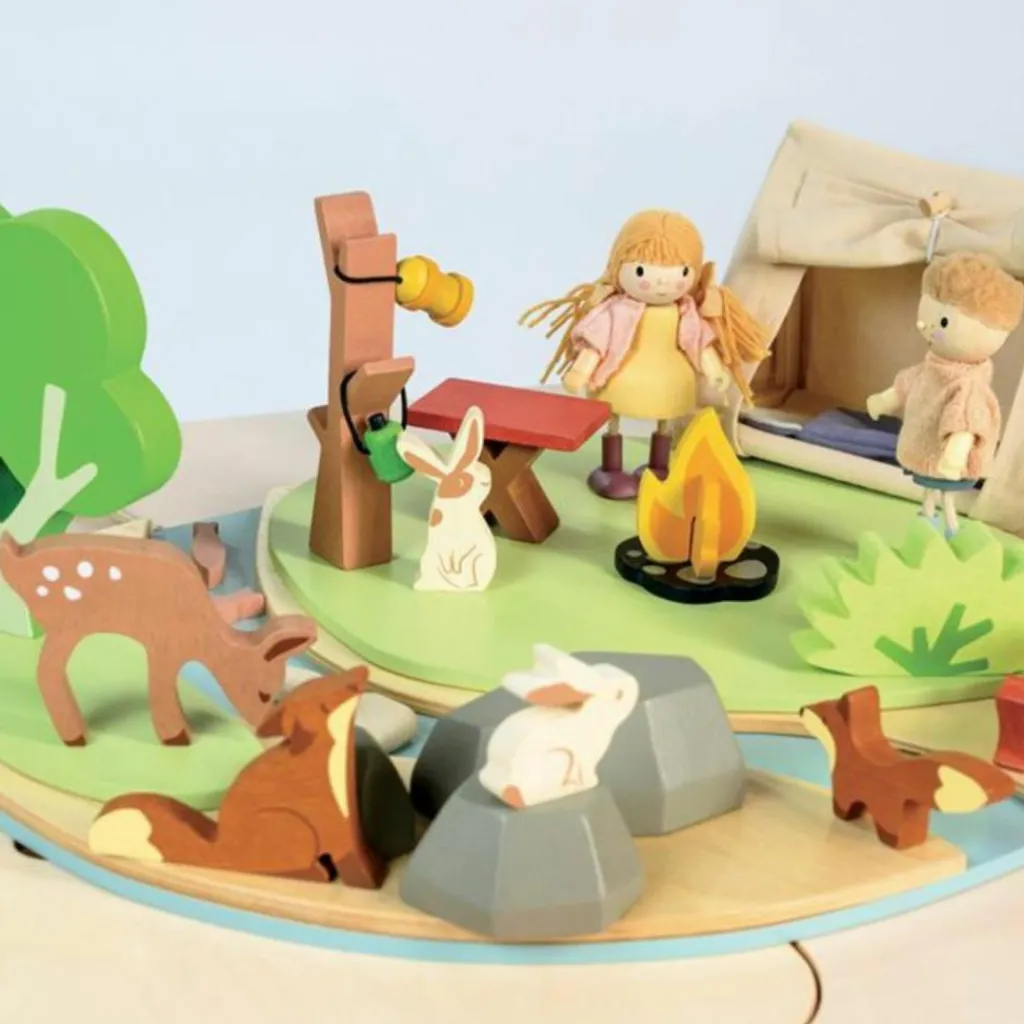 Tender Leaf Set Camping