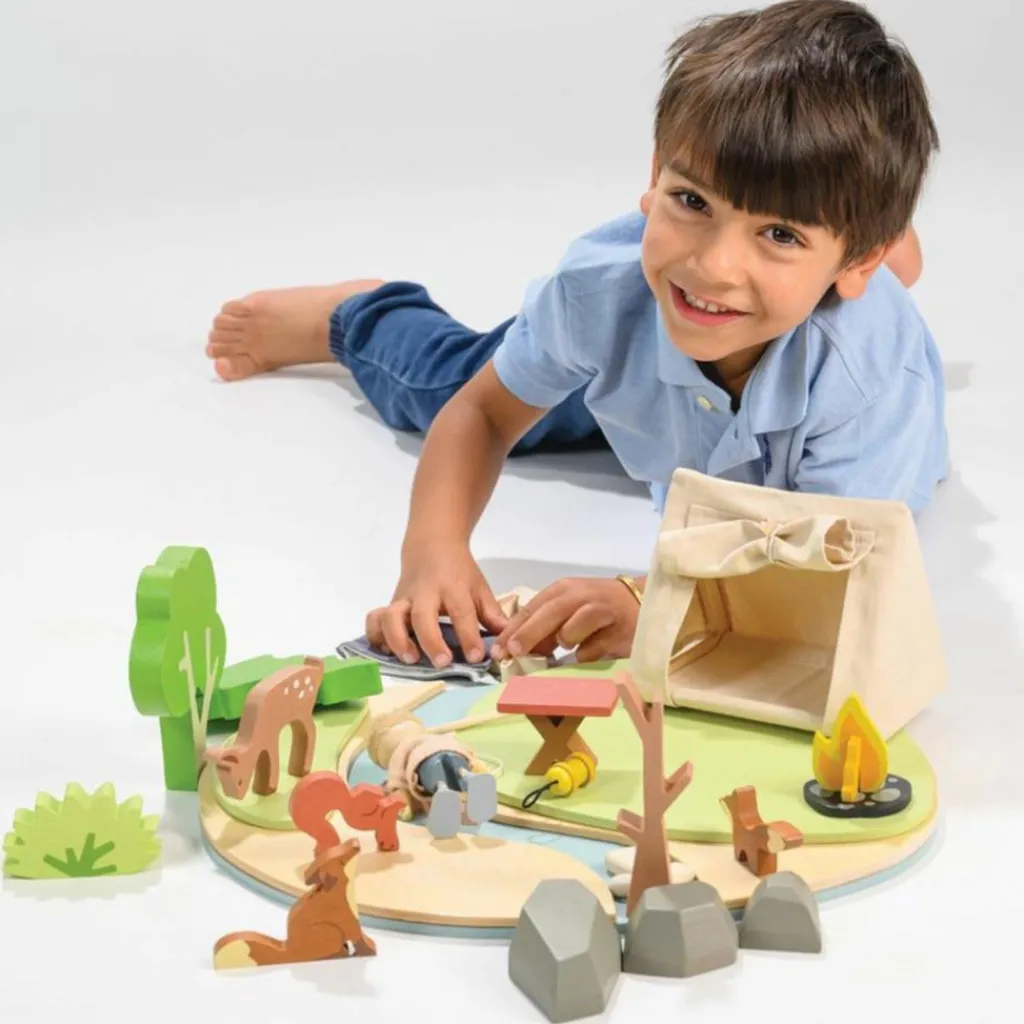 Tender Leaf Set Camping