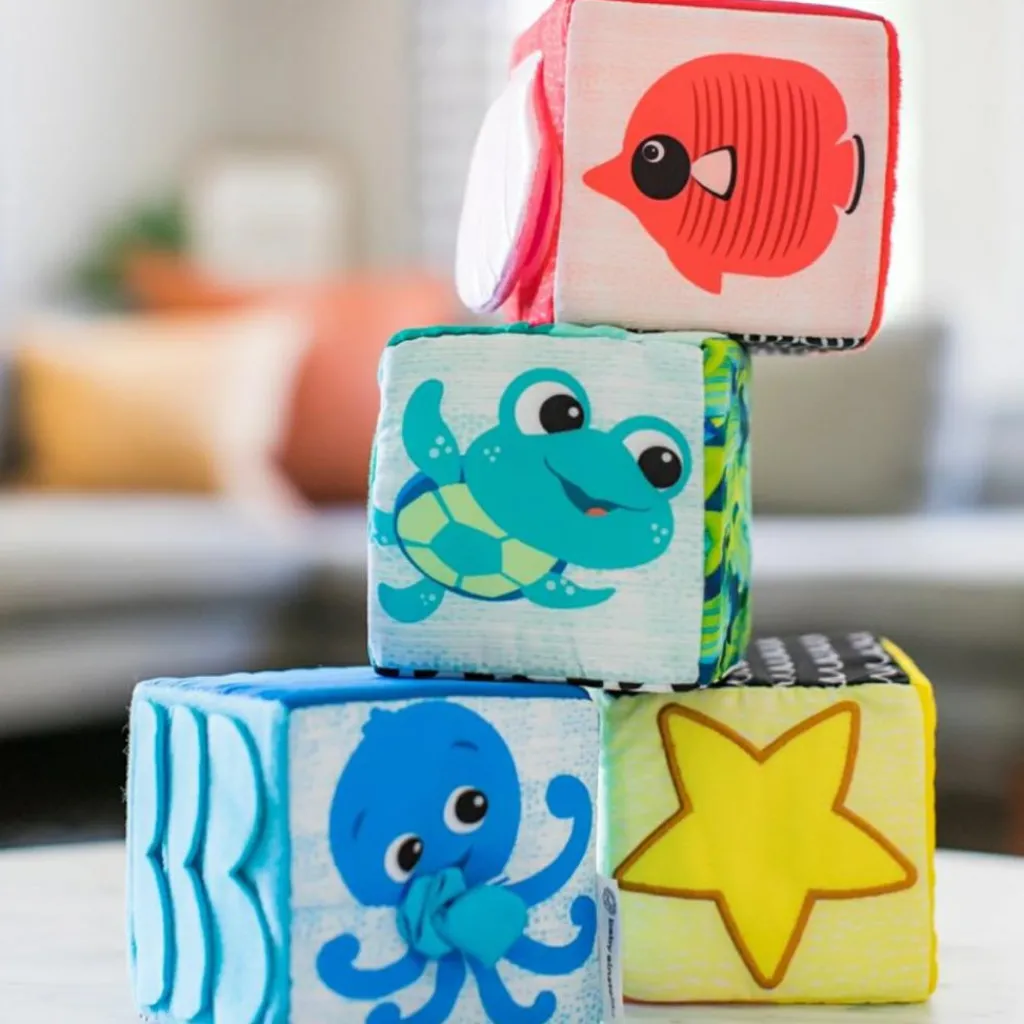 New Set de 4 cubes souples Explore & Discover Jouet À Empiler