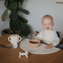 Mushie Set de table en silicone Pretzel