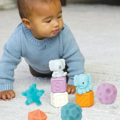 Infantino Set sensoriel 18 pièces encastrables