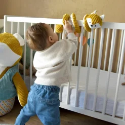 Hot Spirale d'activités Cyranos le Renard Jouet D'Activités À Suspendre