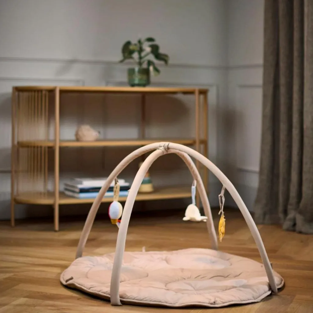 Outlet Tapis d'éveil Fjord avec arche Beige Tapis D'Éveil