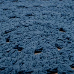 Online Tapis lavable rond Alma crochet bleu (120 cm) Tapis