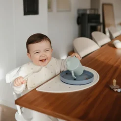 Mushie Tasse d'apprentissage en silicone Sage