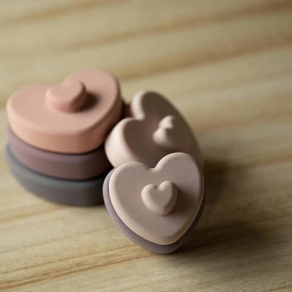 Bo Jungle Tour coeurs à empiler en silicone