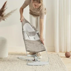 BabyBjörn Transat Balance Soft Mesh 3D Beige et gris - Reconditionné