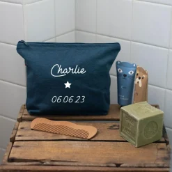 Les Griottes Trousse de toilette bleu pétrole (personnalisable)