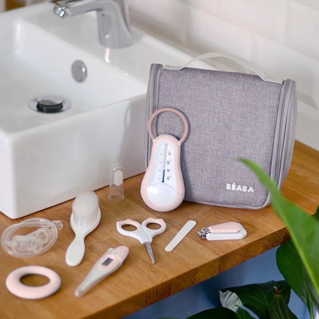 Béaba Trousse de toilette old pink (9 accessoires)