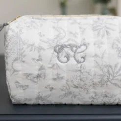 Tartine et Chocolat Trousse de toilette Toile de Jouy gris