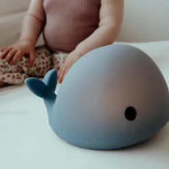 FLOW Veilleuse moby rechargeable bleue (12 cm)