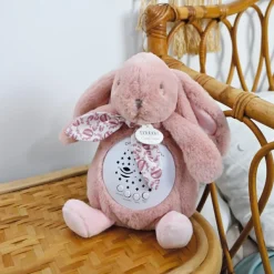 Doudou et Compagnie Veilleuse musicale projections d'étoiles rose (24 cm)